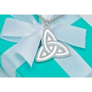 Tiffany & Co. Extremely Rare Celtic Knot Pendant Trinity Triangle Necklace 20"